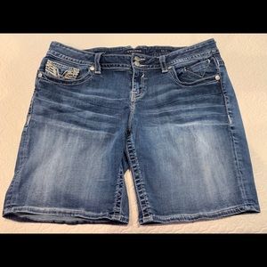 Women’s Vigoss Denim Bermuda Shorts Size 18